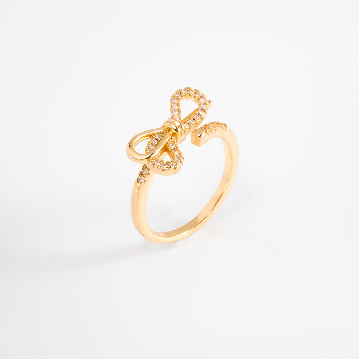 Anillo ajustable de moño con Diamonice