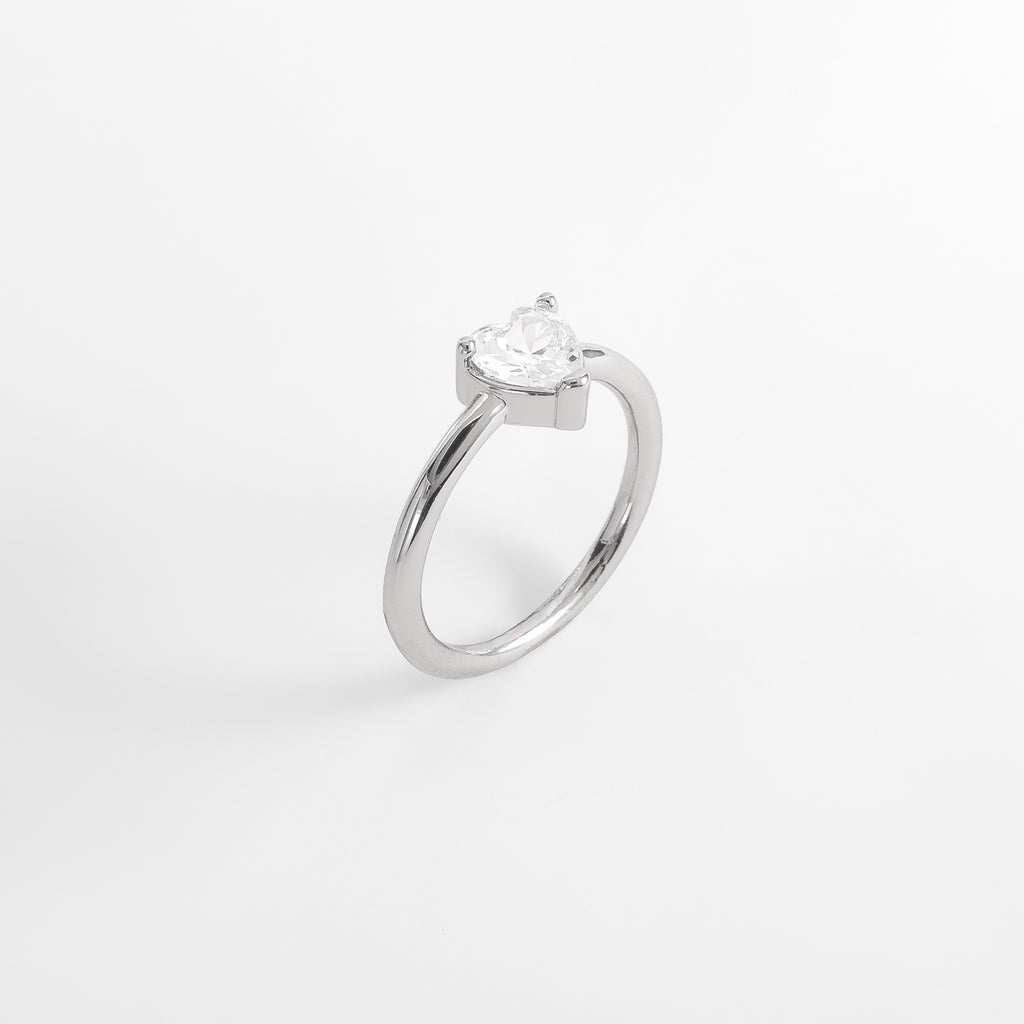 Platinum plated solitaire ring heart Diamonice crystal tone