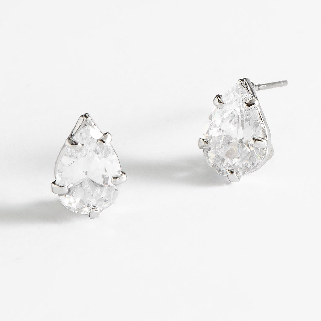 Aretes con Diamonice en tono cristal