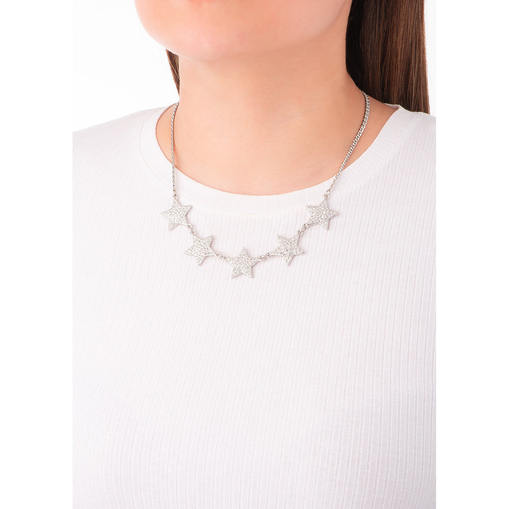 collar en baño de platino