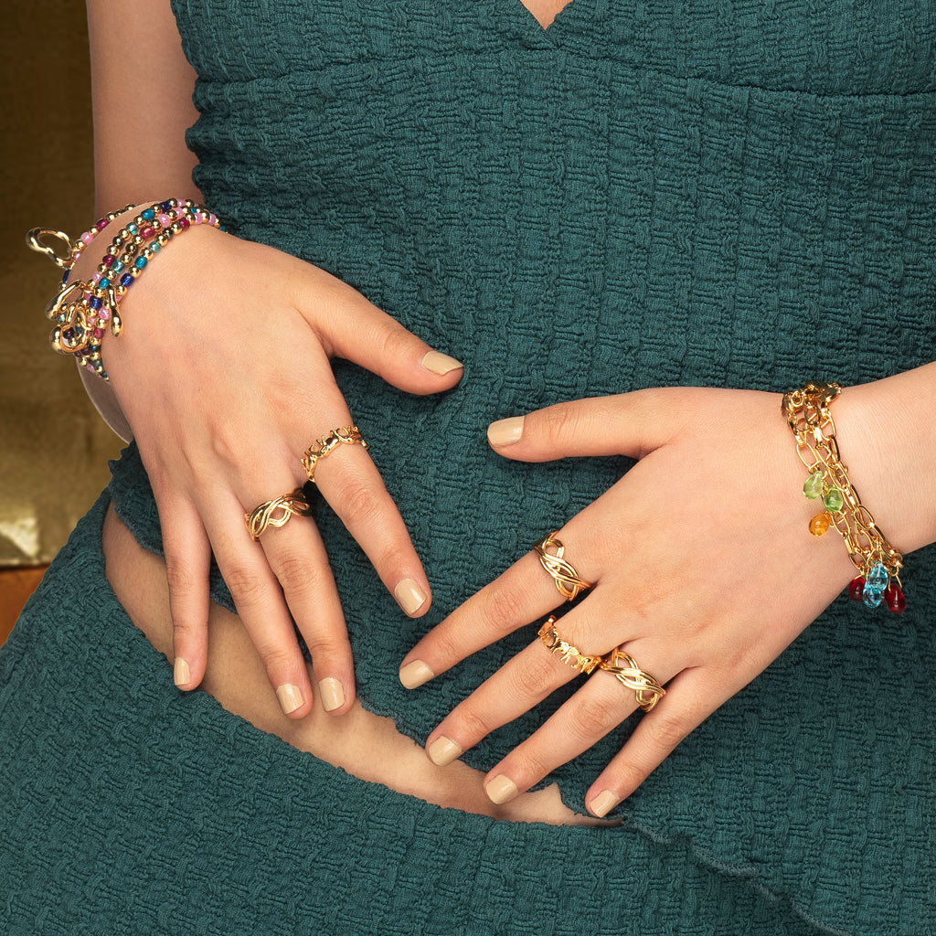 Anillo de elefantes con baño de oro